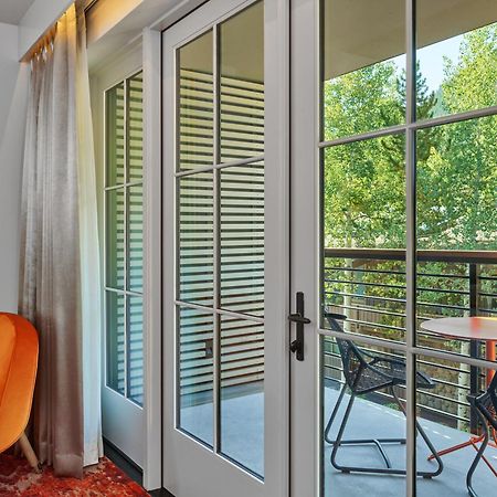 W Aspen Otel Dış mekan fotoğraf