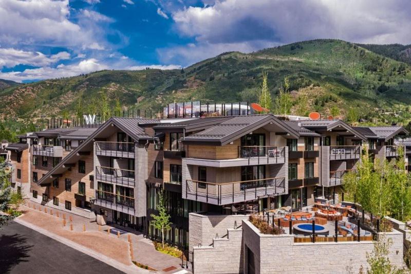 W Aspen Otel Dış mekan fotoğraf