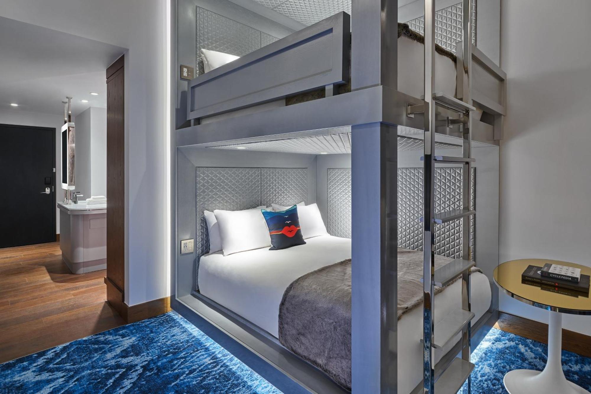 W Aspen Otel Dış mekan fotoğraf